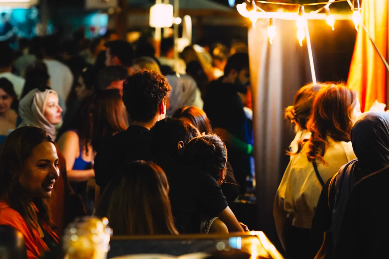 Street-Food- & Vinyl-Festival am Hafen