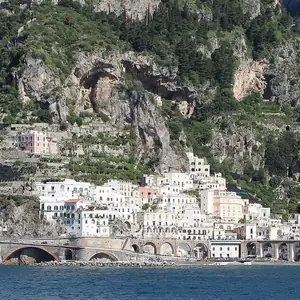 Foto: Atrani · Piazza Umberto I